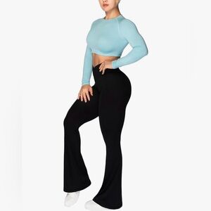 Sunzel crossover waist flare leggings